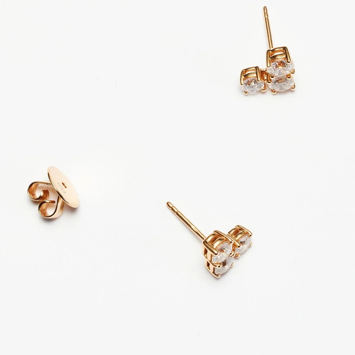 Diamond Cluster Stud Earring