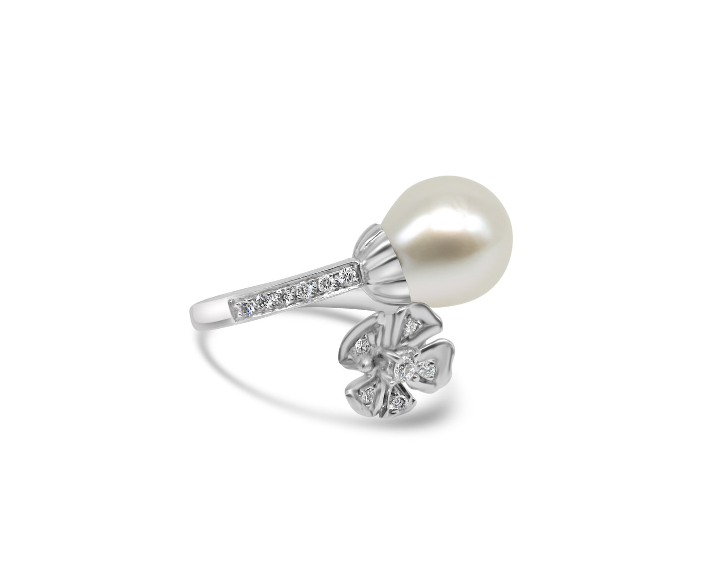 Pearl and Diamond Flower Ring