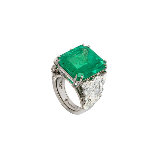 Emerald Oasis Ring
